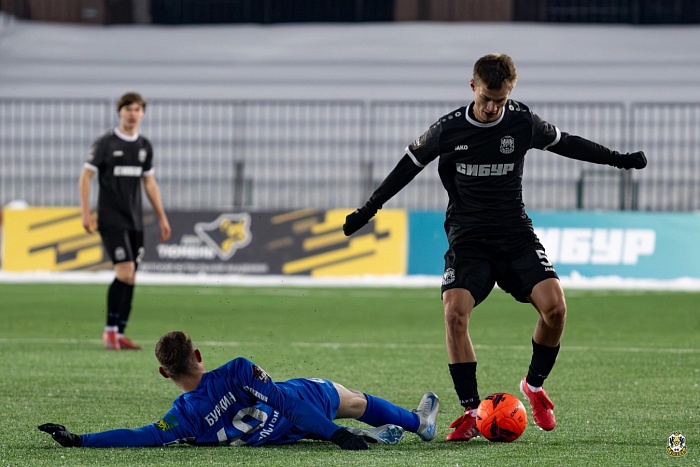 Полузащитник футбольной "Тюмени" Егор Гуренко — в расширенном состав молодёжной сборной России