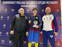 Тюменка Альбина Молдажанова тренируется в сборной России по боксу