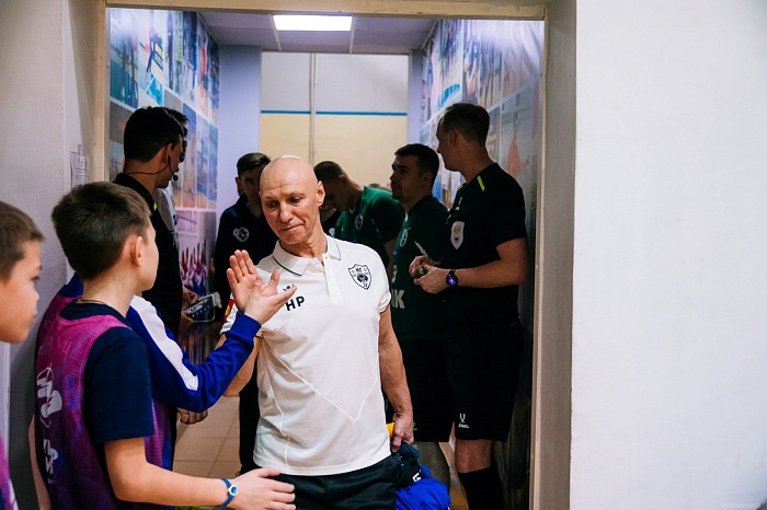 Сотрудники "Новой генерации" спасли жизнь пассажиру самолета