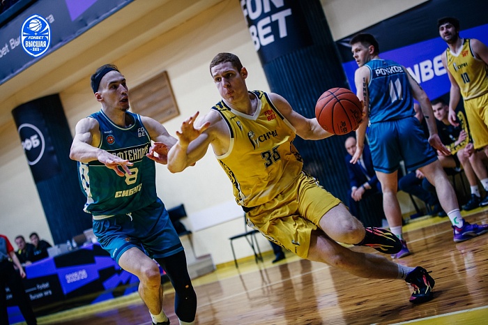 Баскетболисты тобольского «Нефтехимика» проведут две встречи с лидером