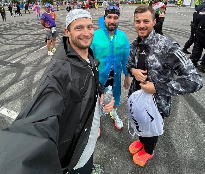 Александр Логинов  пробежал марафон «Белые ночи» в Санкт-Петербурге