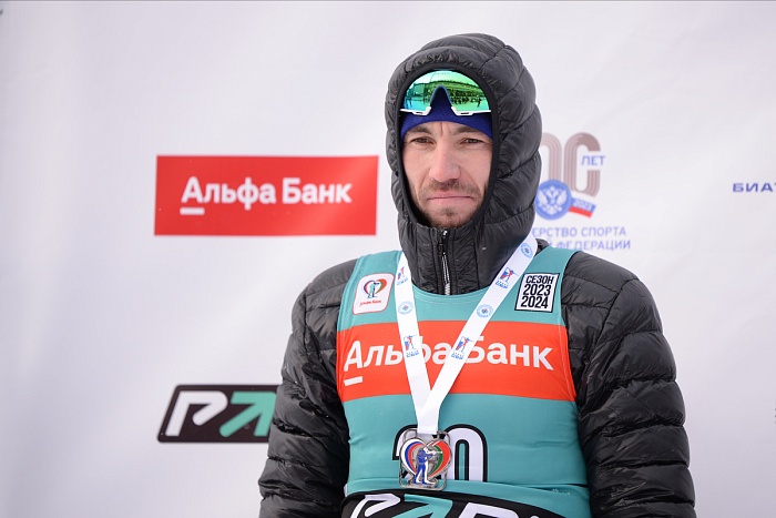 Александр Логинов