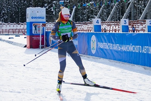 Тюменка Елизавета Фролова взяла биатлонное серебро в Кубке России