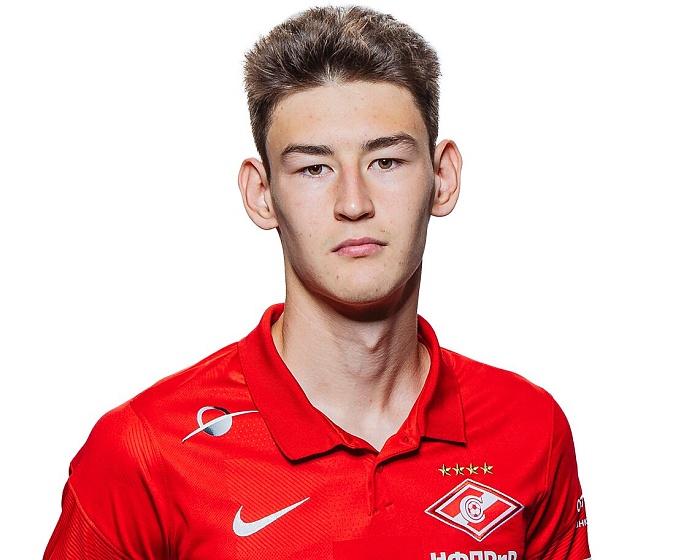 Тюменский новичок екатеринбургского футбольного клуба «Урал» Фаниль Сунгатулин рассказал, что попал в Академию московского «Спартака» через письмо