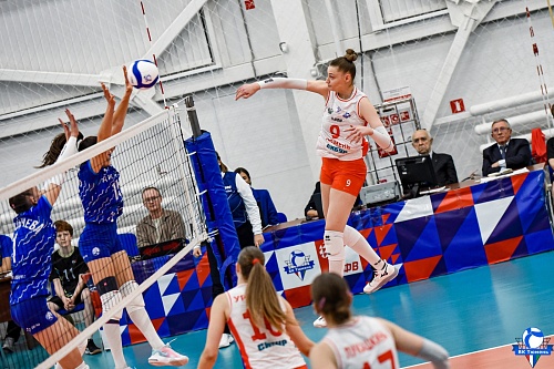 Тюменские волейболистки во второй раз проиграли «Москвичке»