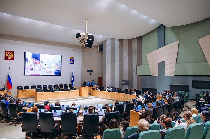 Волонтёры Тюменского марафона получили заслуженные награды