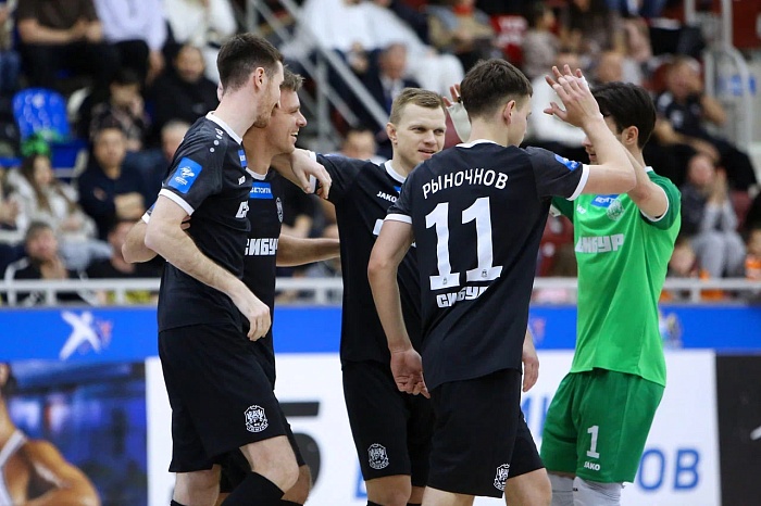 Старший тренер футзального клуба «Тюмень» Сергей Чухрий: «Сначала пугало, когда узнали календарь первого круга»