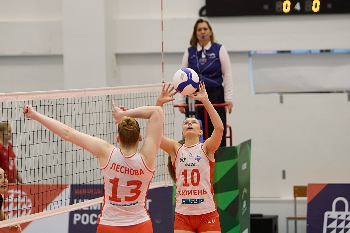 «Тюмень» уступила волейболисткам из Уфы