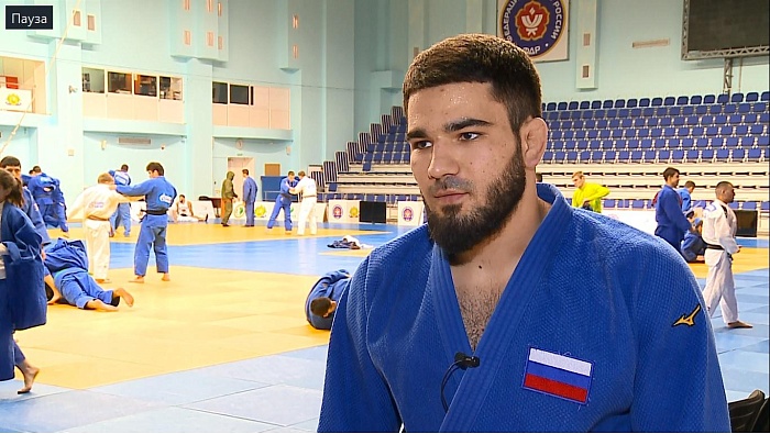 Эльдар Аллахвердиев закончил выступление на «Grand Slam» во втором круге