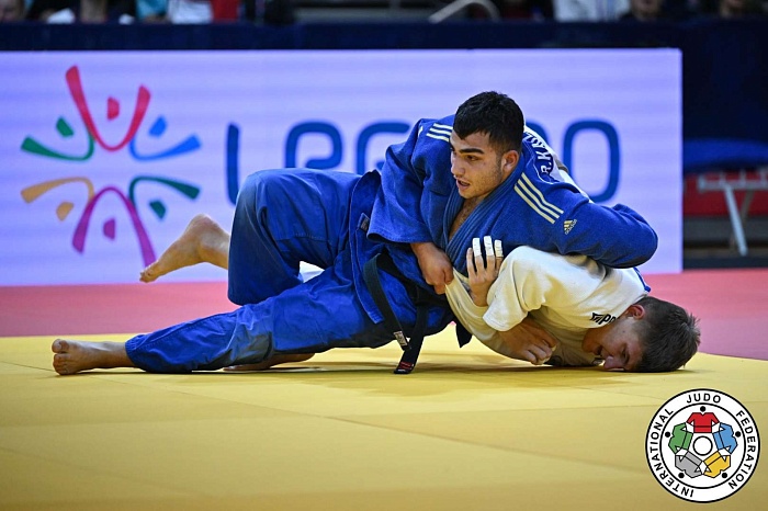 Рустем Кадзаев остался без медали первенства мира