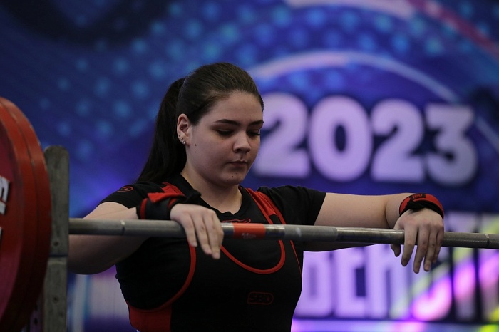 Татьяна Быкова — победительница первенства Азии по пауэрлифтингу