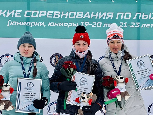 Тюменка Карина Гончарова — лучшая в «разделке» классическим стилем