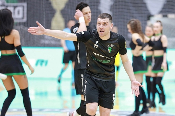 Денис Аширов переходит в футзальный клуб "Тюмень"