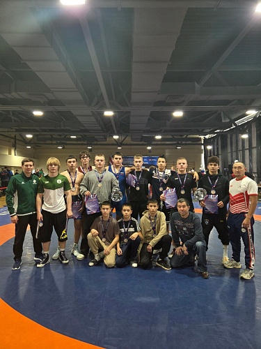 Тюменские борцы завоевали награды на пермском ковре