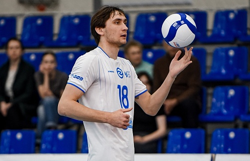 Игроком волейбольной «Тюмени» стал Руслан Гришин