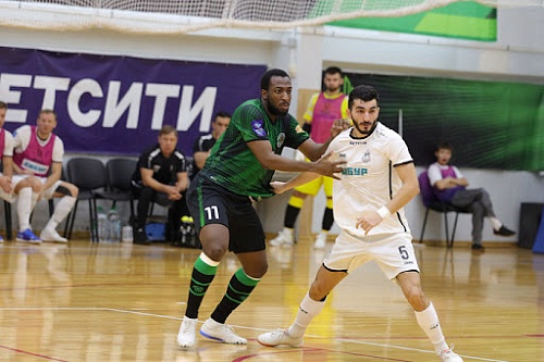 Матчи между «Тюменью» и ЛКС не состоятся