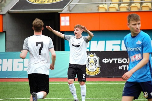 «Тюмень-2» на своём поле одолела омскую команду