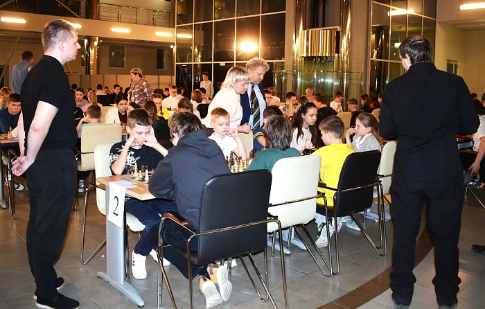 Более 100 юных шахматистов разыграли «Белую ладью» в Тюменской области!