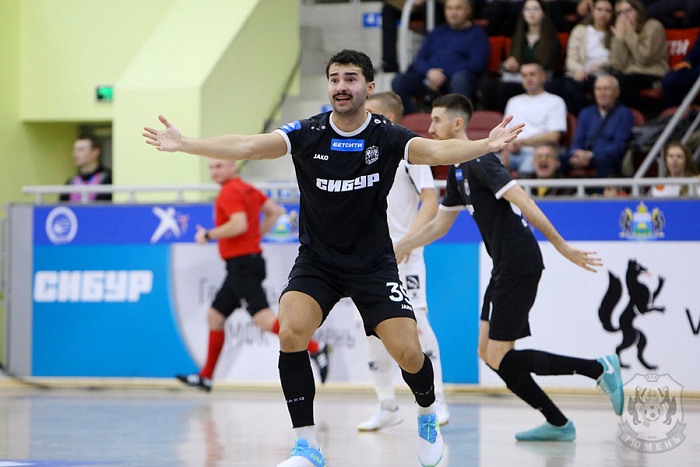 Футзальный клуб «Тюмень» сделал мощный камбэк в Новосибирске