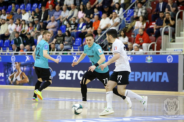 Игрок футзального клуба «Тюмень» Сергей Орлов попал в сборную Суперлиги