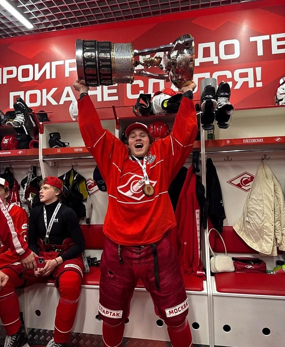 Александр Плесовских сыграет за «Запад» на Кубке Вызова