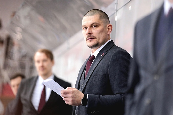 Хоккейный «Рубин» оказался на грани непопадания в плей-офф ВХЛ