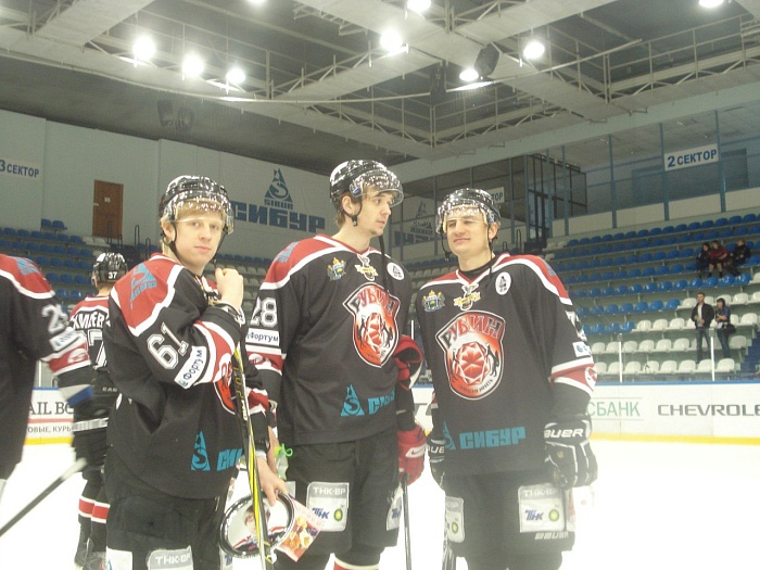 Нападающий хоккейного клуба «Адмирал» Александр Горшков: «Уезжать из Тюмени с каждым разом всё сложнее»