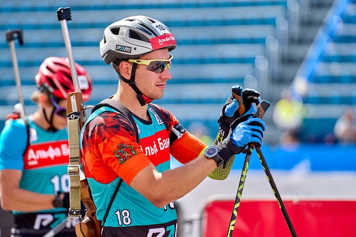«Биатлонный нон-стоп»: Сливко, Латыпов, Казакевич и Смольские зажгут в Красноярске на Кубке Содружества и чемпионате России