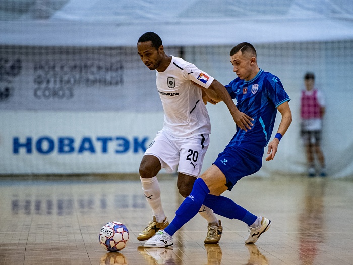 Комментатор «Матч ТВ» Кирилл Земсков и двукратный чемпион России по мини-футболу Евгений Мишарин разошлись миром в точности прогнозов на 1-й тур PARI-Суперлиги