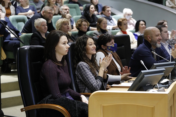 Как на стыке наук преодолеть мировую турбулентность?