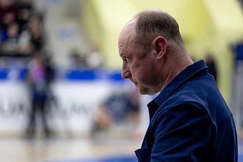 Главный тренер футзального клуба «Тюмень» Денис Абышев: «Сказали молодёжи, что перед стартом плей-офф нужно проявить себя»