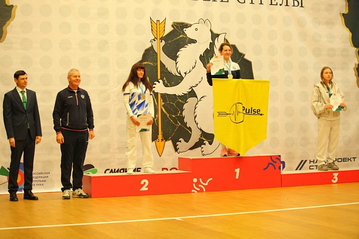 Тюменские стрелки из лука вернулись из Екатеринбурга с наградами!