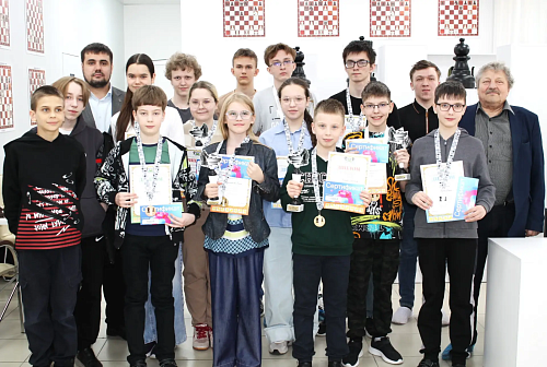 В Тюмени названы имена лучших шахматистов фестиваля памяти Юрия Новикова