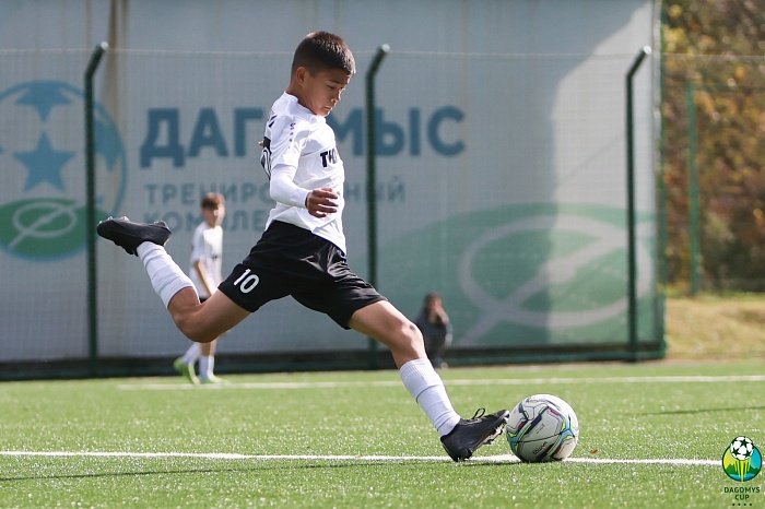 Юные тюменцы заслужили футбольное серебро в Дагомысе