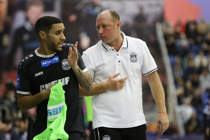 Футзальная "Тюмень" сыграет с действующим чемпионом страны