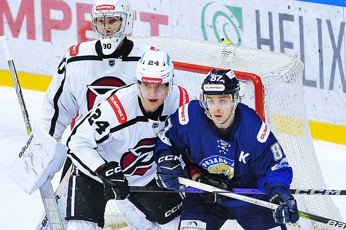 Хоккейный «Рубин» одержал седьмую победу в серии бросков