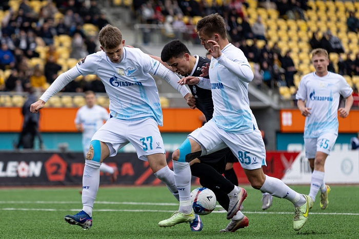 LEON Вторая лига "А".  "Тюмень" - "Зенит-2"