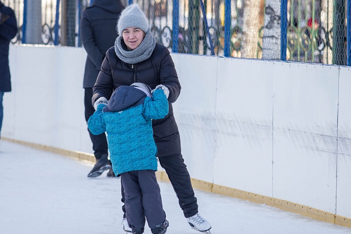 Дорогу осилит идущий, а лёд тот, кто надел коньки
