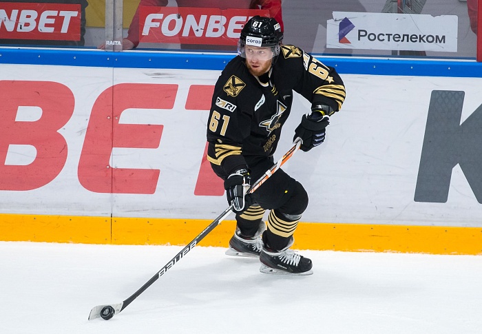 Нападающий хоккейного клуба «Адмирал» Александр Горшков: «Уезжать из Тюмени с каждым разом всё сложнее»