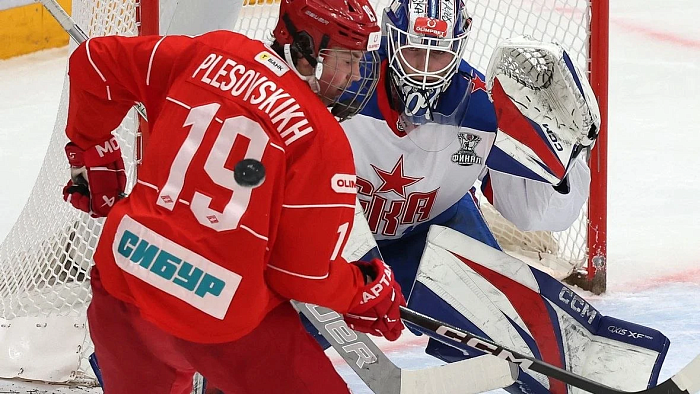 Тюменский хоккеист Александр Плесовских сыграет за «Спартак» в полуфинале Кубка Харламова МХЛ