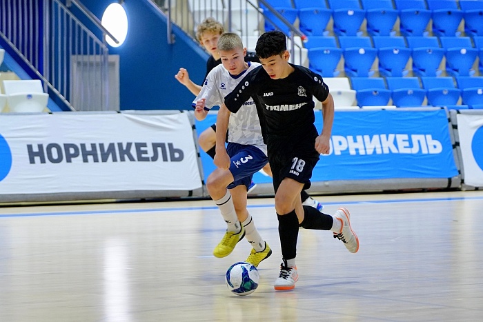 Юные тюменцы в Архангельске одолели «Ровесник» из Вологды