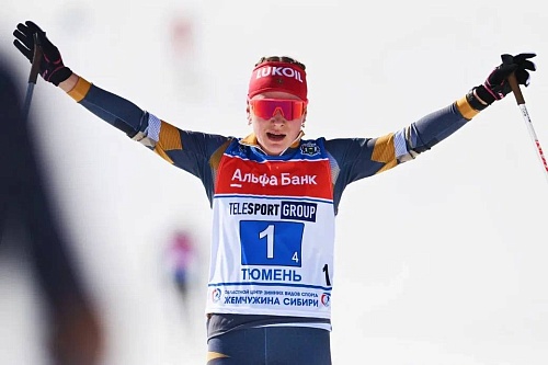 Женская сборная Тюменской области выиграла эстафету на чемпионате УрФО, мужской квартет - с бронзой