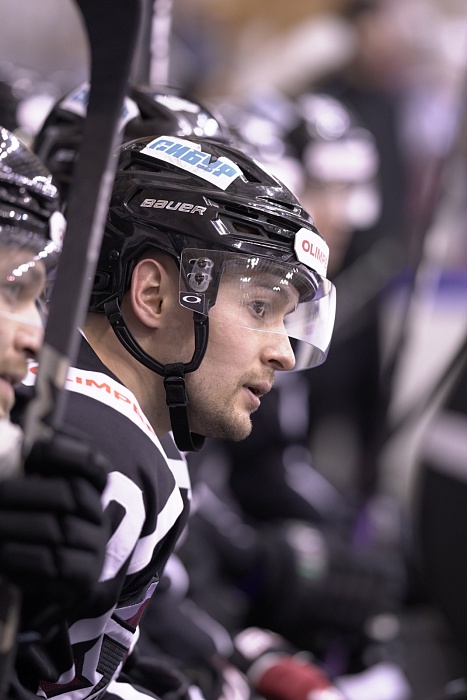 Хоккейный клуб «Рубин» провалил третий период и проиграл