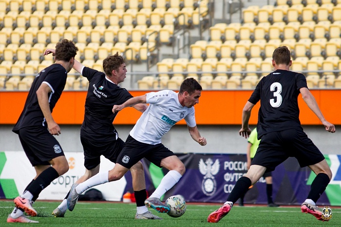 Футбольный клуб «Тюмень» проведёт контрольный матч в Челябинске