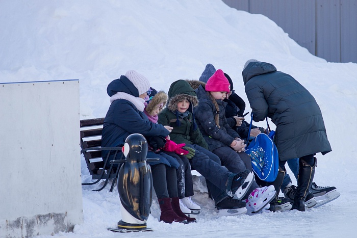 Дорогу осилит идущий, а лёд тот, кто надел коньки