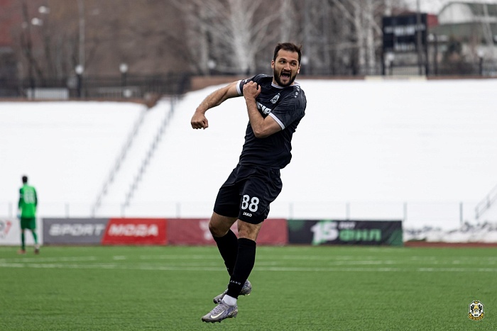 Нападающий футбольного клуба «Тюмень» Руслан Болов: «В первые минуты была "раскачка"»