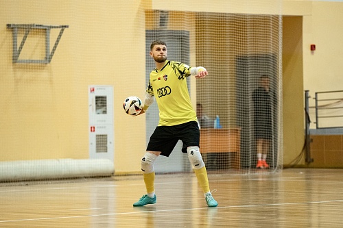 Соперник «Тюмени» подписал вратаря сборной Белоруссии