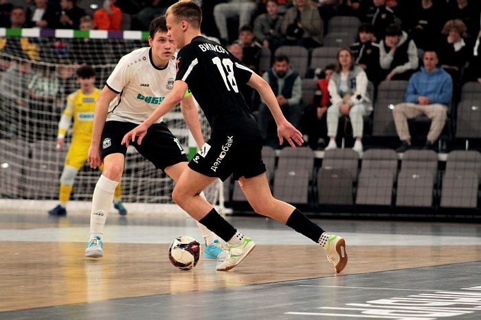 Тюменцы сразятся за бронзу футзальной Юниорлиги-18