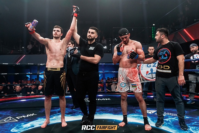 Деньги любят тишину? На что тратят первые гонорары профессиональные бойцы