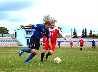 Гол известного игрока Эдуарда Загуменного принёс победу «Геологу» в чемпионате Тюменской области по футболу среди ветеранов